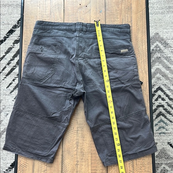 Men's Projek Raw Shorts - Size 36 - Picture 9 of 11